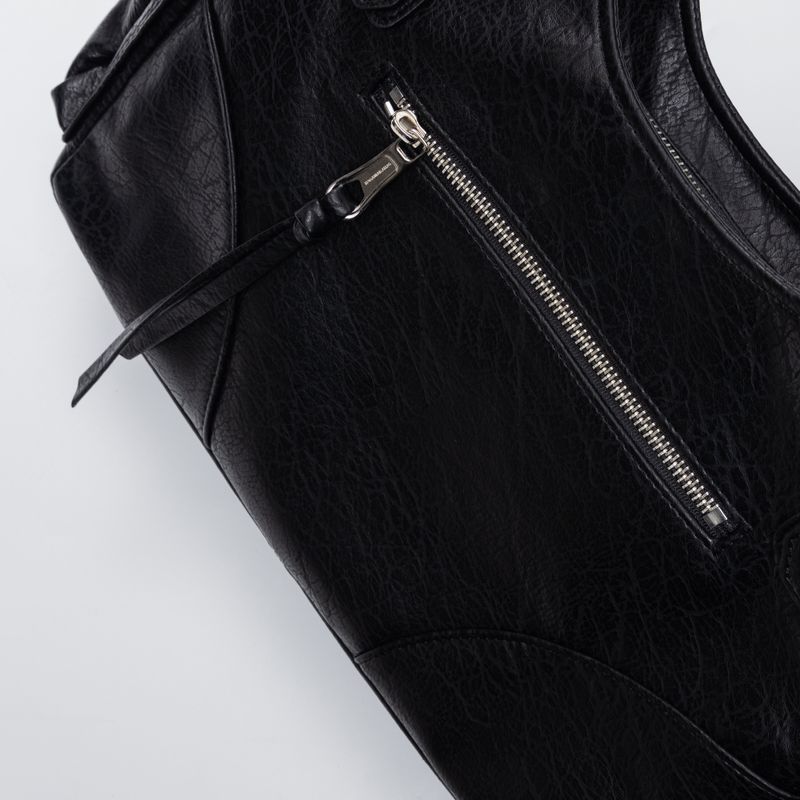 Studded Leather Shoulder Bag (Black)