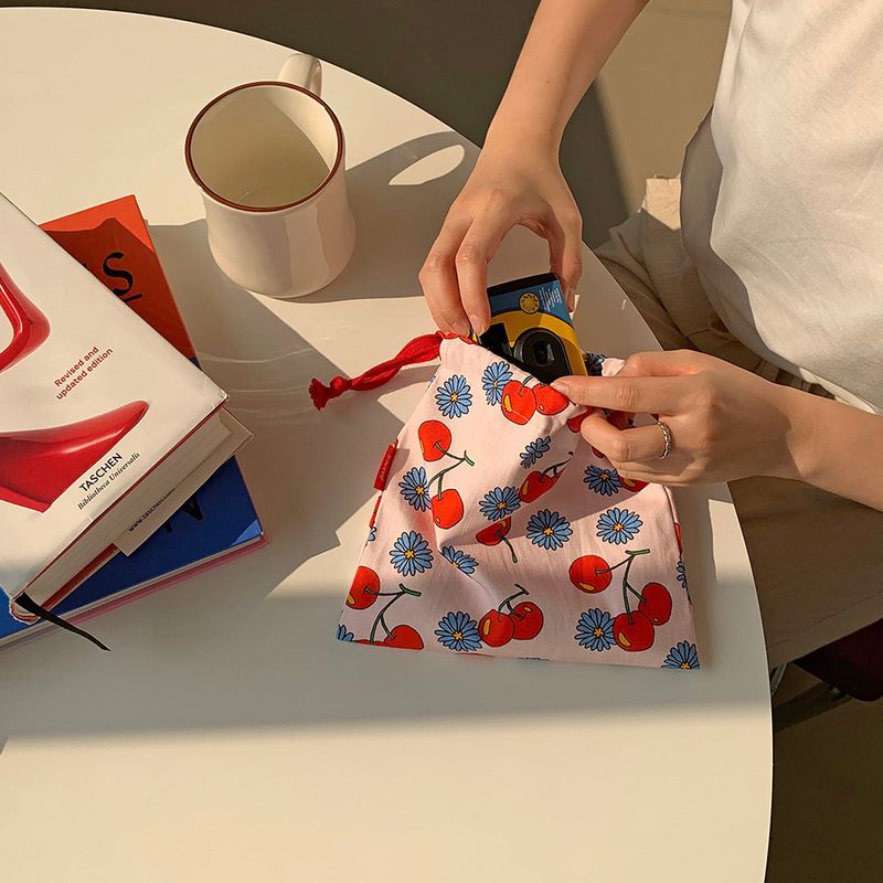 Cherry&Daisy (Pink) Pouch