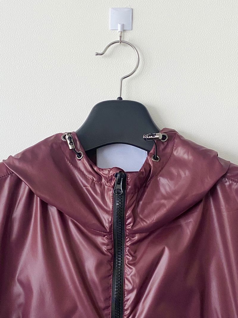 Glossy string windbreaker jk