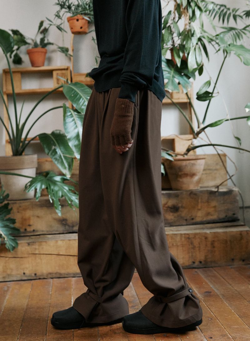 unisex strap balloon pants brown