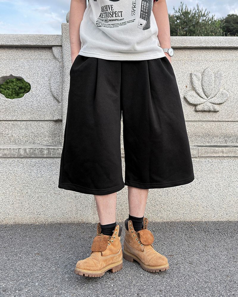 Bant Heavy Sweat Four-Tuck Bermuda Pants