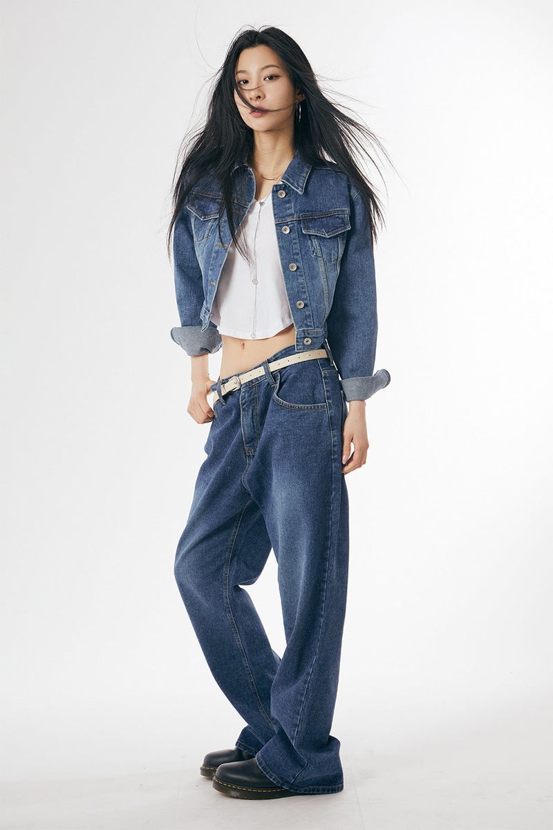 Deva short denim trucker jacket