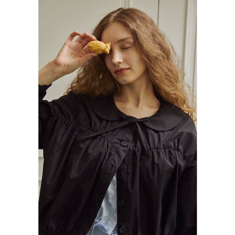 Loving shirring windbreaker jumper (black)