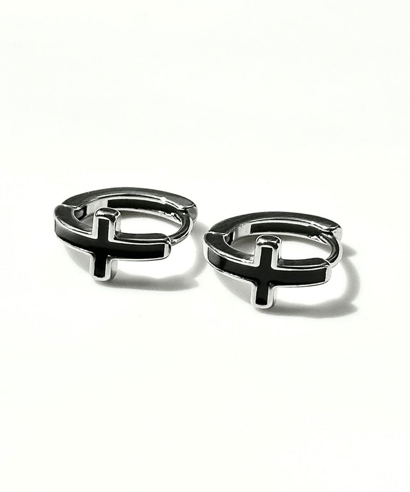 Adamdree（アダムドリー）の「ブラッククロスワンタッチピアシング 2pcs（アクセサリー）」