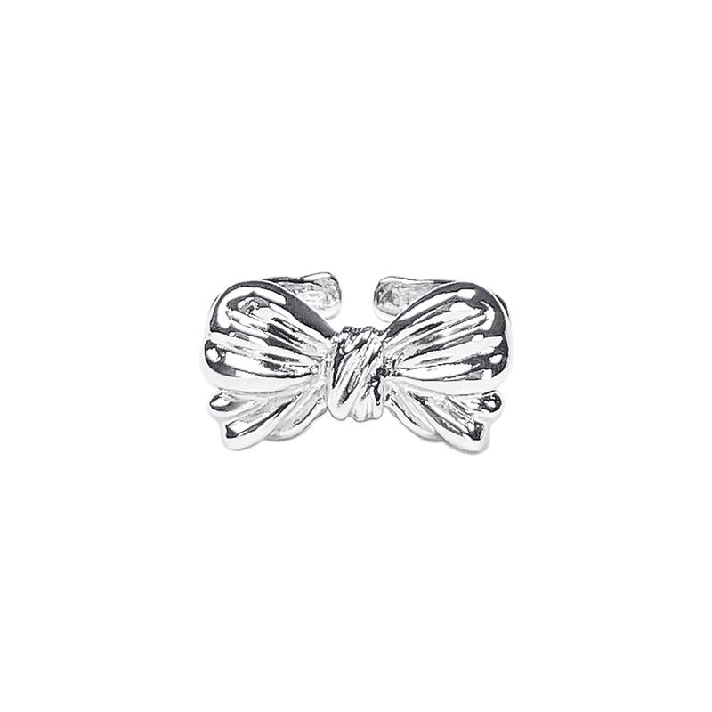 VVV（ブイブイブイ）の「BOLD RIBBON SILVER RING（Accessories）」