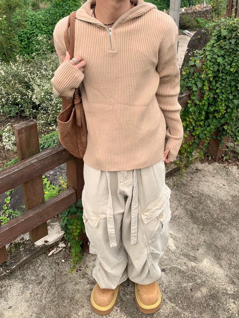 Rib Hood Half Zip-Up Knit