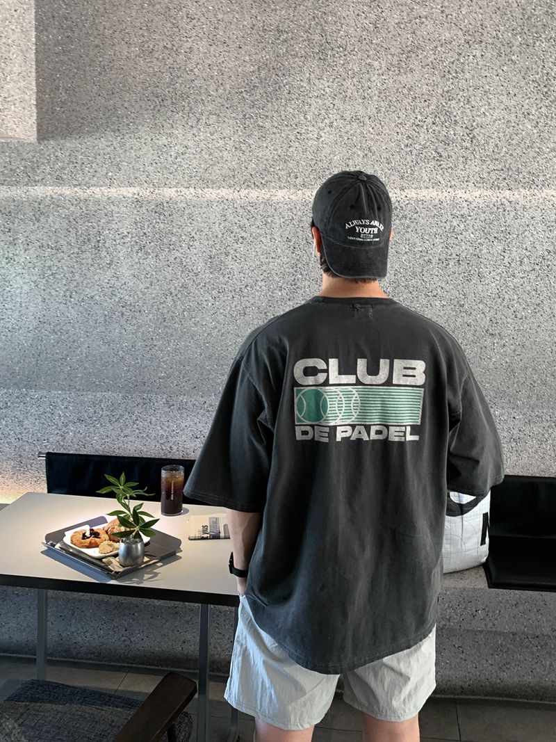 LOOKPLE（ルックプル）の「Look Graffiti Pigment Club Graphic Oversized Short Sleeve T-Shirt（Tops）」