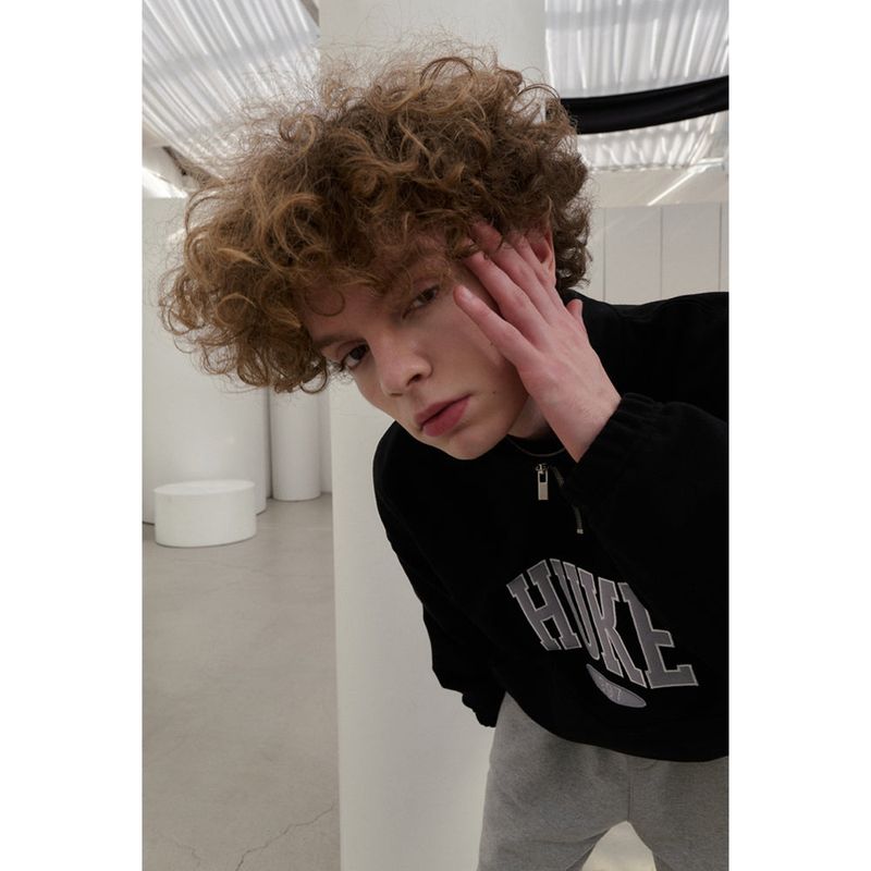 HUKE ロゴ ネイビー ハーフジップアップ MTM