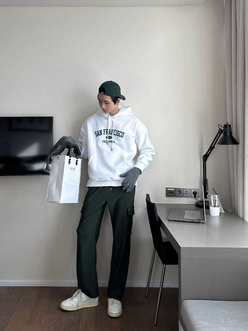 lemenne(ルメンヌ)の「LMN Winter Spandex Napping Banded Cargo Wide Pants (4 colors)(Pants)」