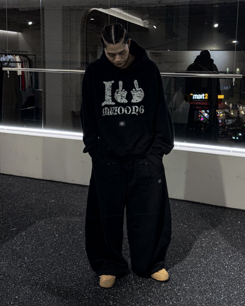 mwoong（モン）の「I fuxk mwoong HD（Tops）」