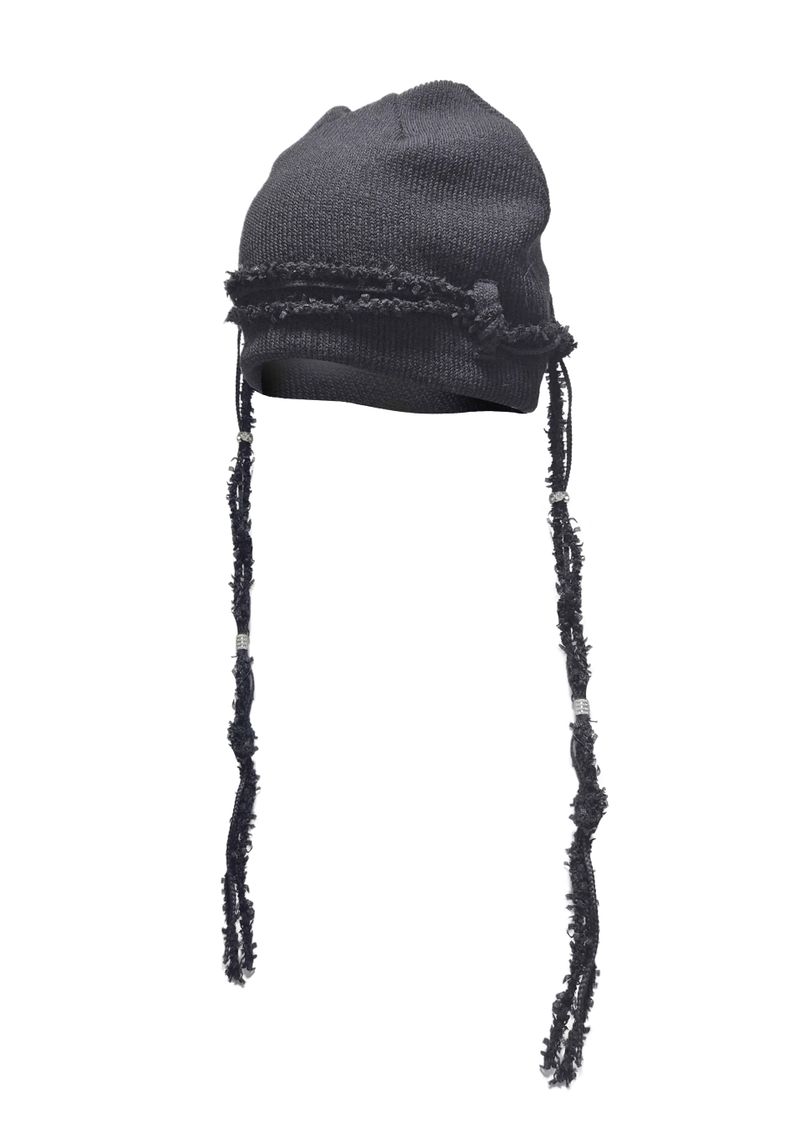  KNIT BRAID BEANIE . CHARCOAL