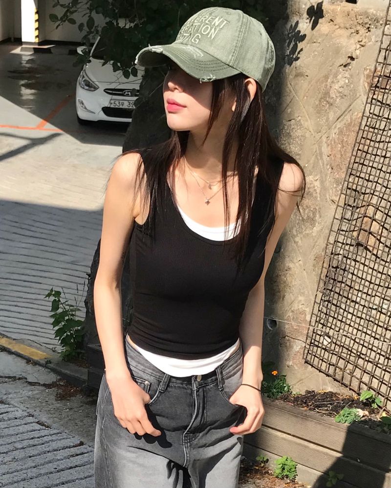 Acher sleeveless