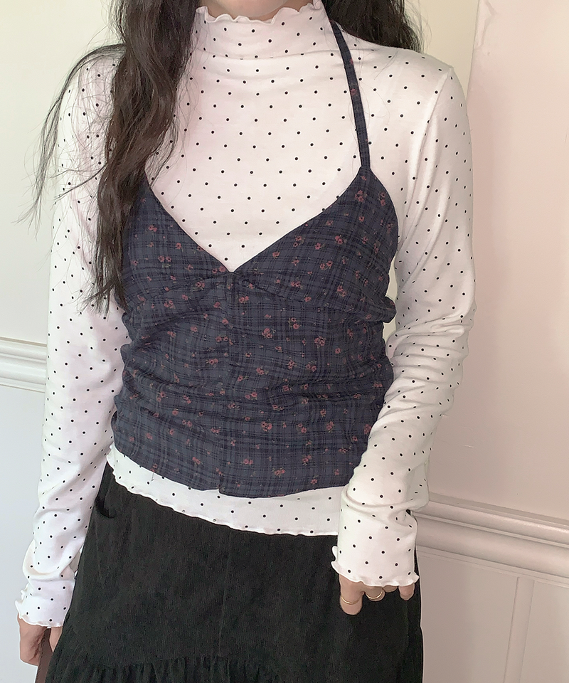 Dot Wave Turtleneck T-Shirt