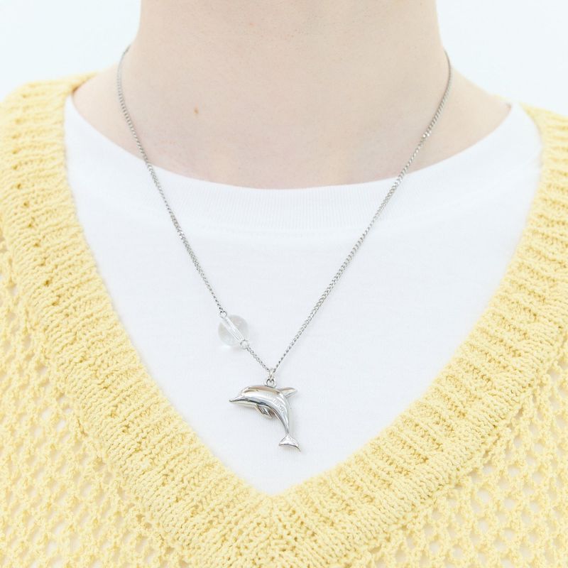 WaiKei(ワイケイ)の「Signature dolphin necklace(Accessories)」