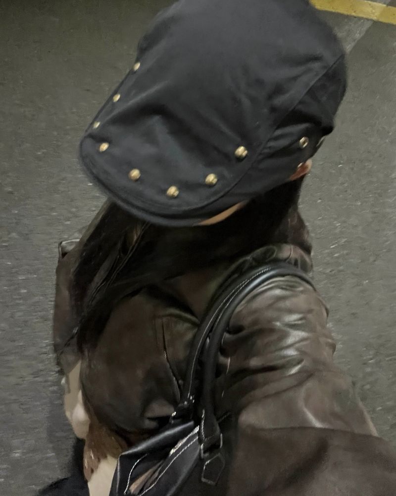 Y2K stud hunting cap