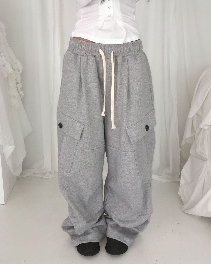 kyoive(コイブ)の「Pure rivet cargo pants(Pants)」