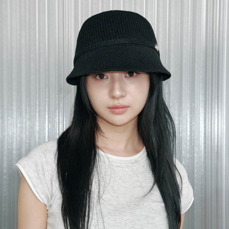 ALLINCOMPLETE（オールインコンプリート）の「バンドペーパーニット ボンネットハット(Black)（帽子）」