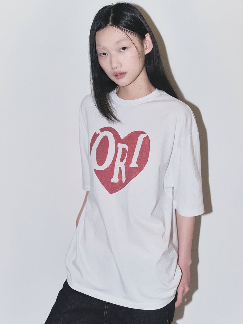 Over-Fit Vintage Heart Print Short Sleeve T-Shirt