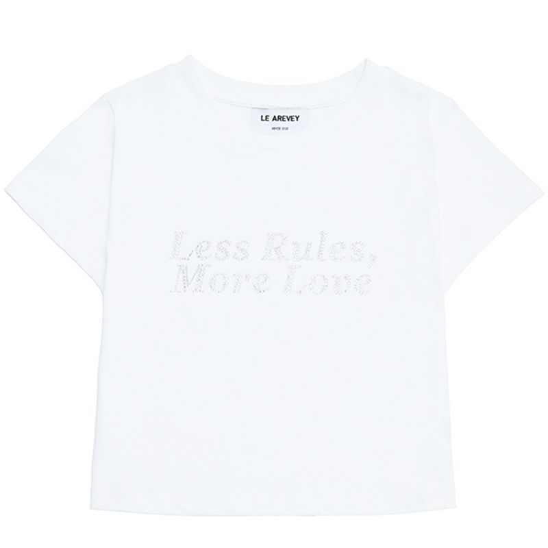 LE AREVEY（アルヴェイ）の「LESS RULES MORE LOVE CROPPED WHITE (HOTFIX) [WOMAN]（Tops）」