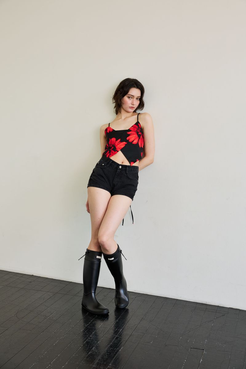 PEPPY MICRO DENIM SHORTS / BLACK