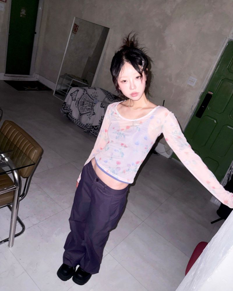 カーブ ディープパープル ストレート パンツ