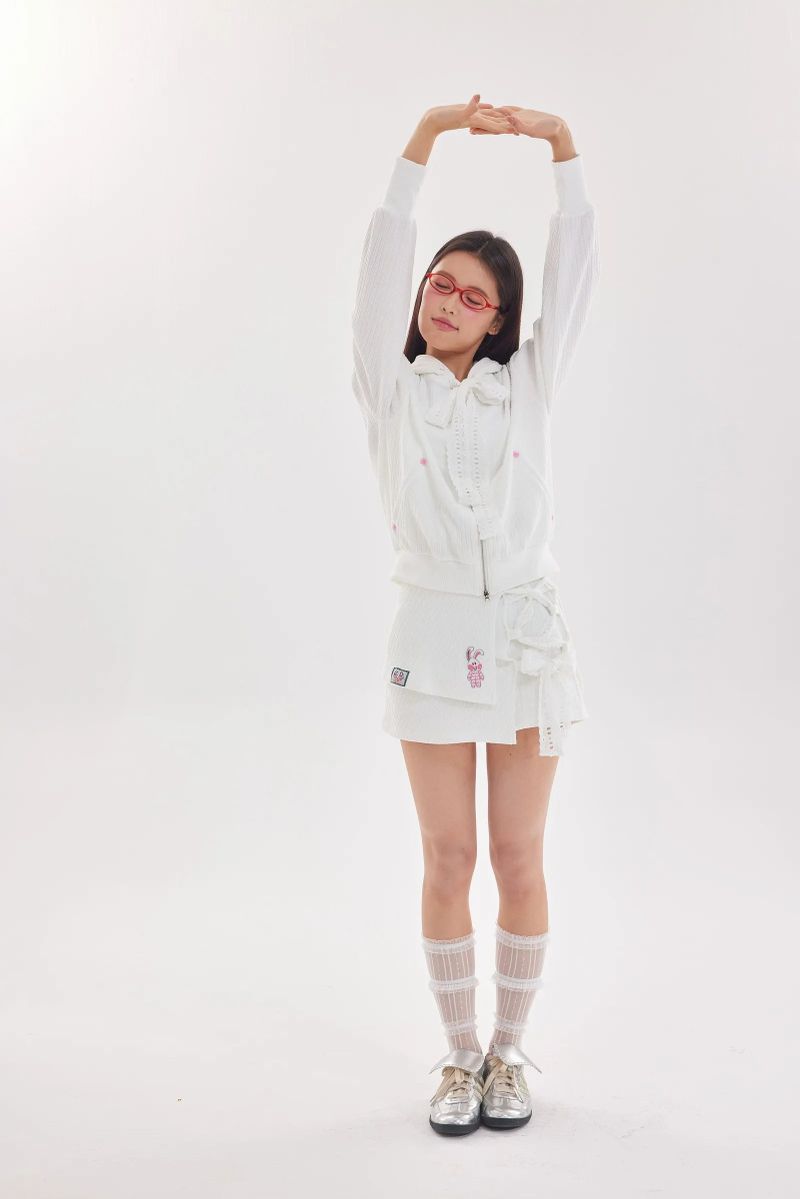 Off the Clock Shorts (White)