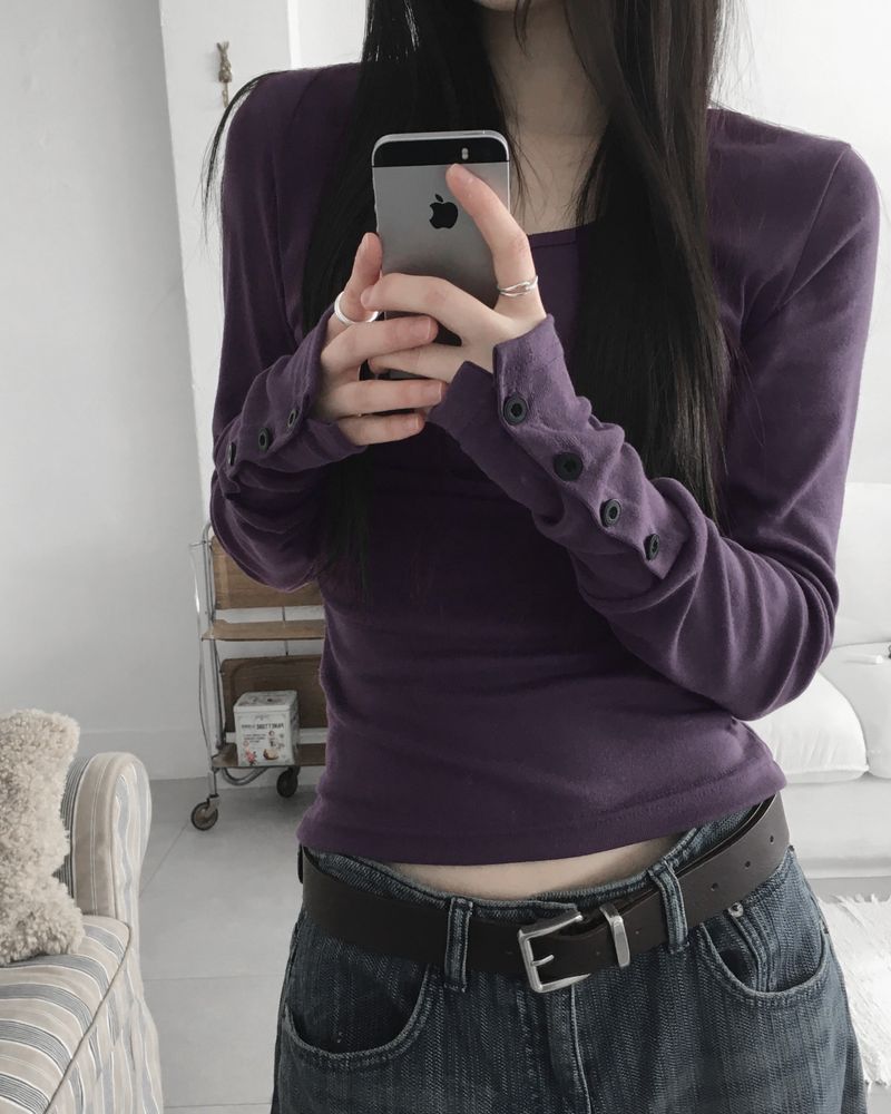 trinner sleeve button v-neck t