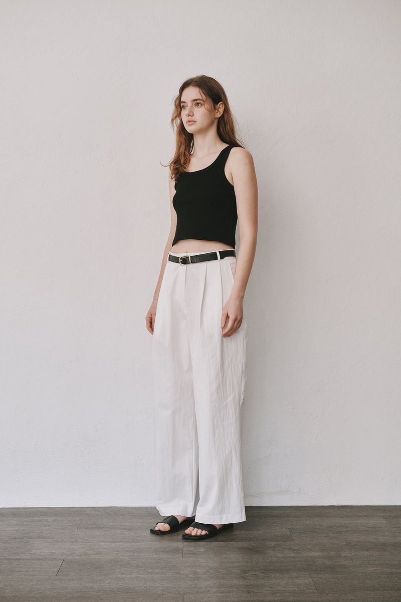 Round sleeveless (Black)