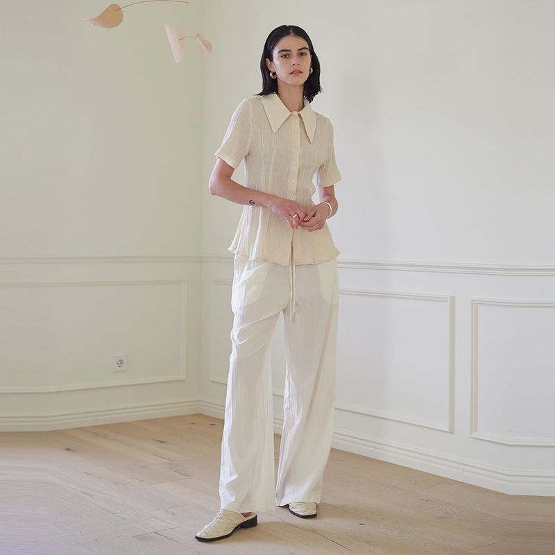 TMO BY 13MONTH（ティーエムオーバイサーティーンマンス）の「BASIC BANDING PANTS (WHITE)（Pants）」