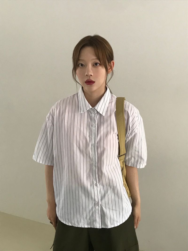 Pastel stripe half shirts