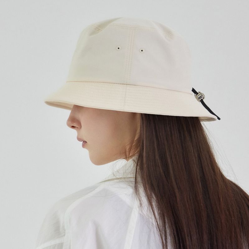 Flow VZ Nylon Line Bucket Hat Light Beige