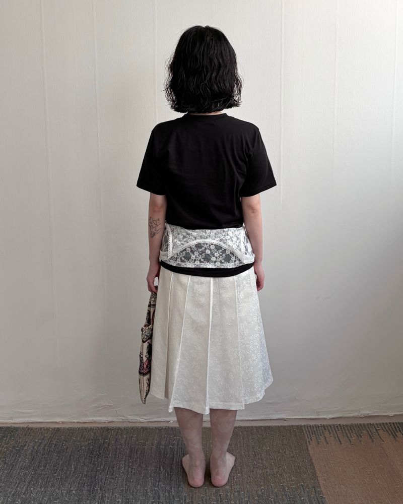 Dewy Flower Pleats Skirt