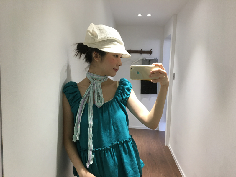Meadow punched frill sleeveless top (2color) 