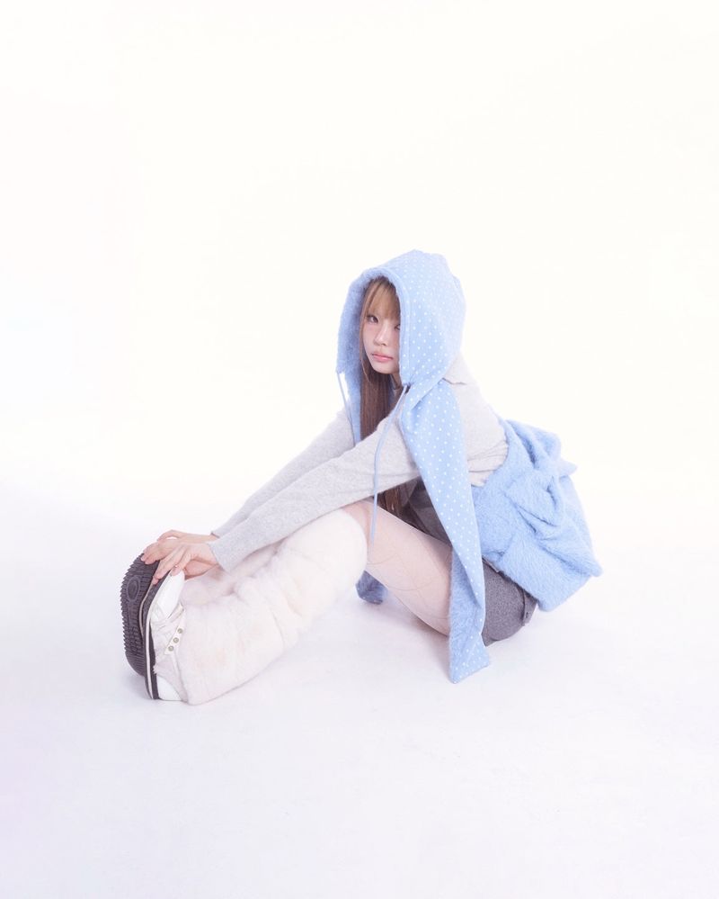 Fluffy hood muffler (blue)