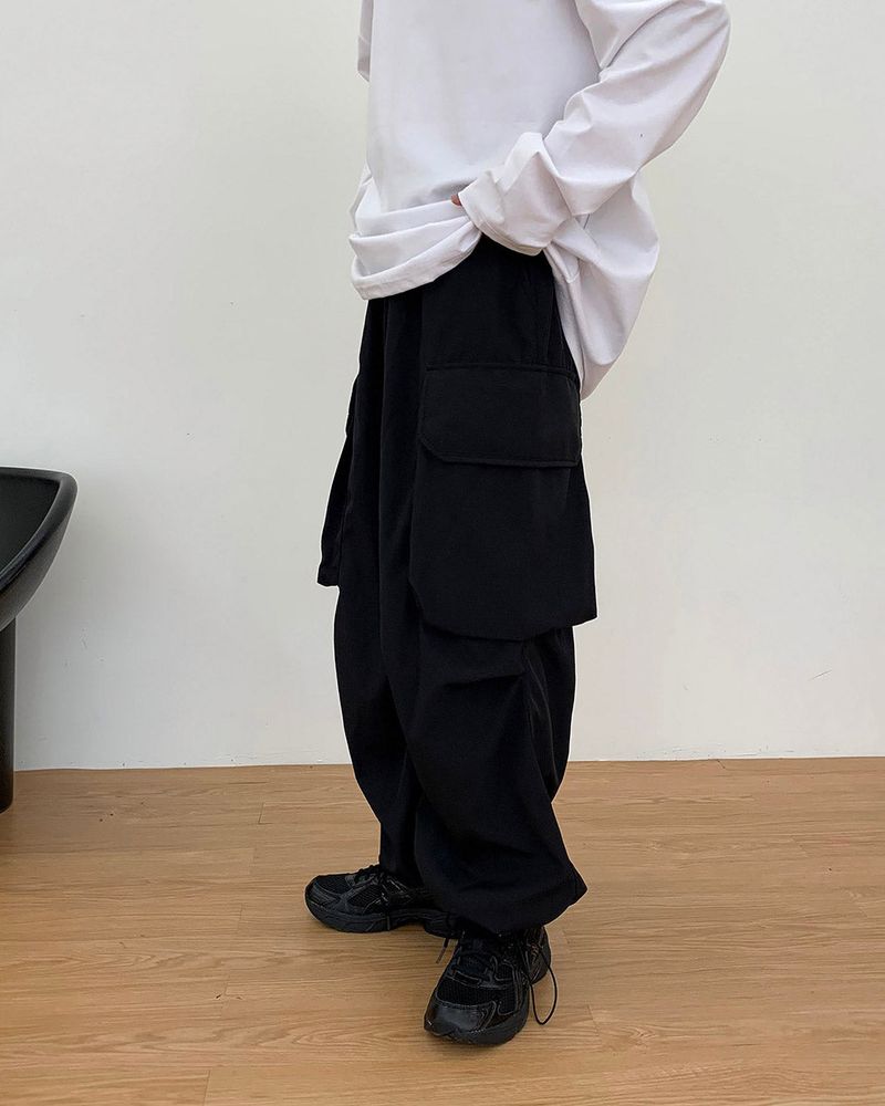 124) FW Balloon Cargo Pants (2 colors)
