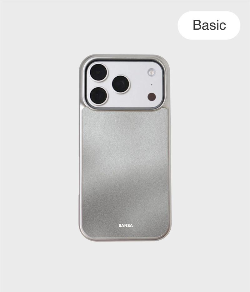 SANSA（サンサ）の「オーバーキャスト グレー シルバー アイフォン ギャラクシー ケース(Basic)（スマホグッズ/小物）」
