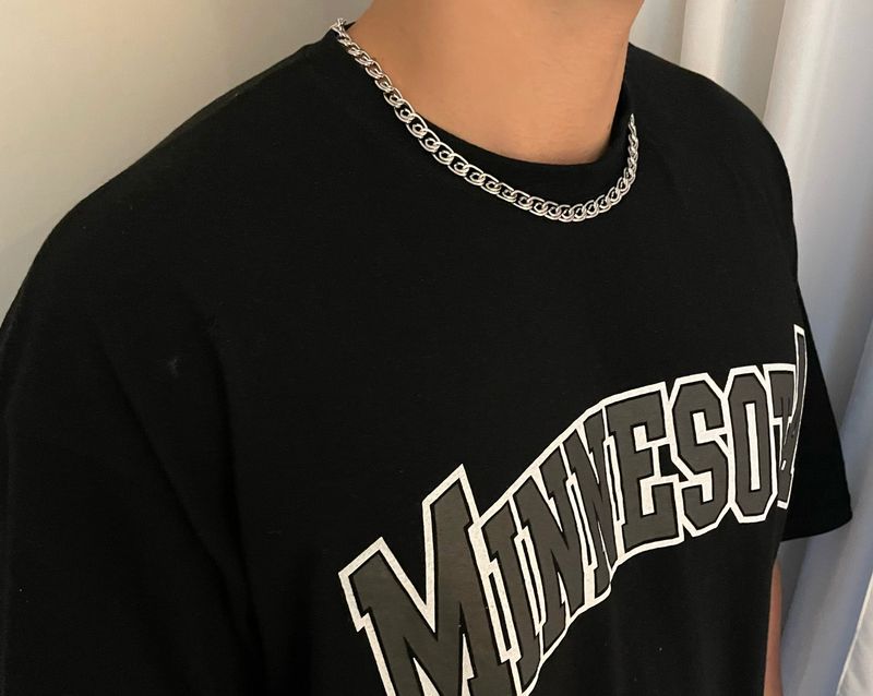 simple @@ chain necklace