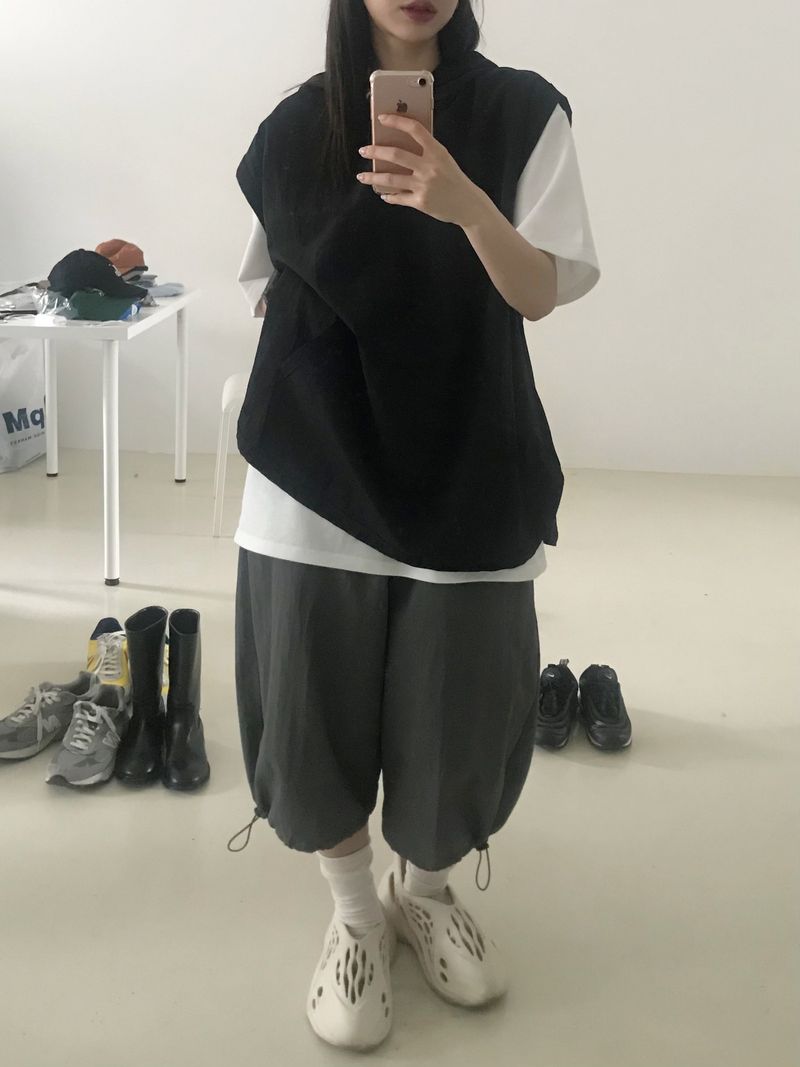 Capri wide string pants