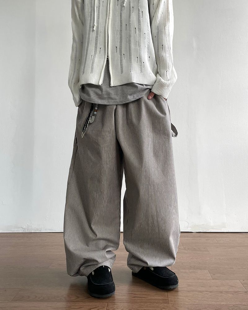 Twin Stripe Curved Pants