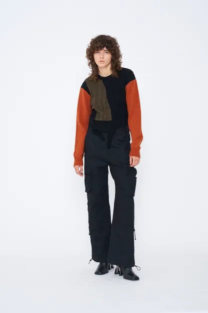 SWITCHING COLOR KNIT