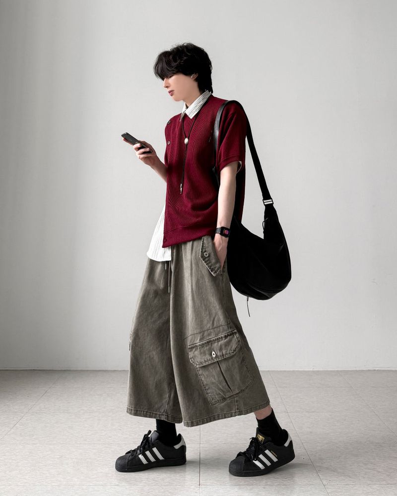 Eight Cargo Bermuda Pants