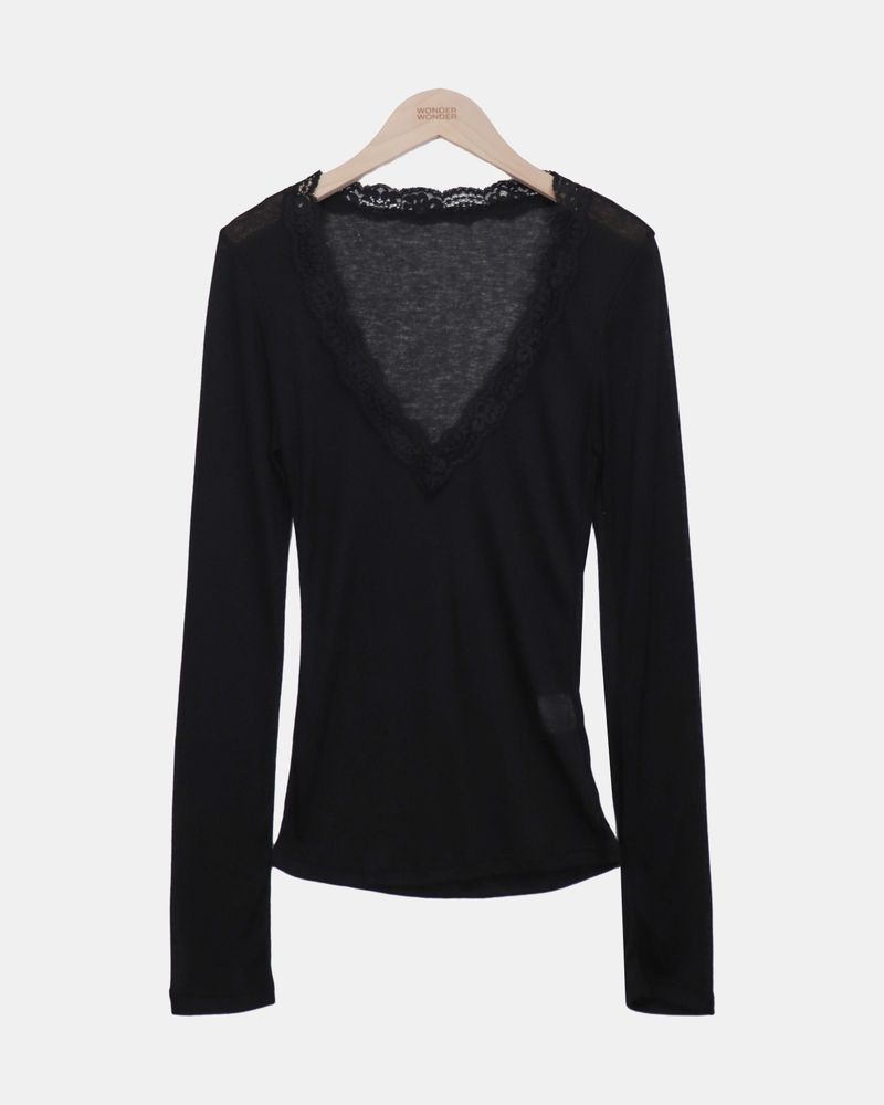 Skan Lace Long-Sleeve T-Shirt