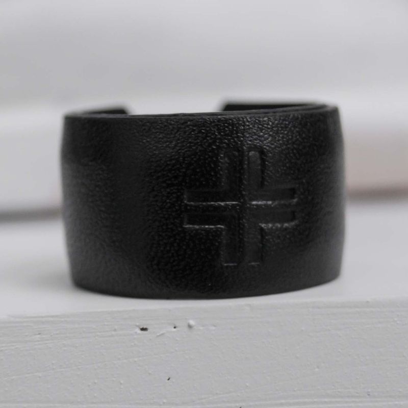 BLESSED BULLET（ブレスドブレット）の「Cowhide Ring（Accessories）」