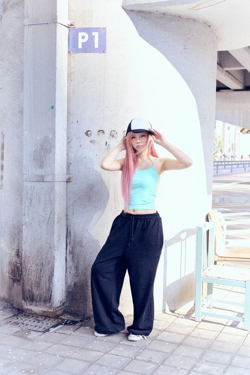 Puffy Angel Cap (black)