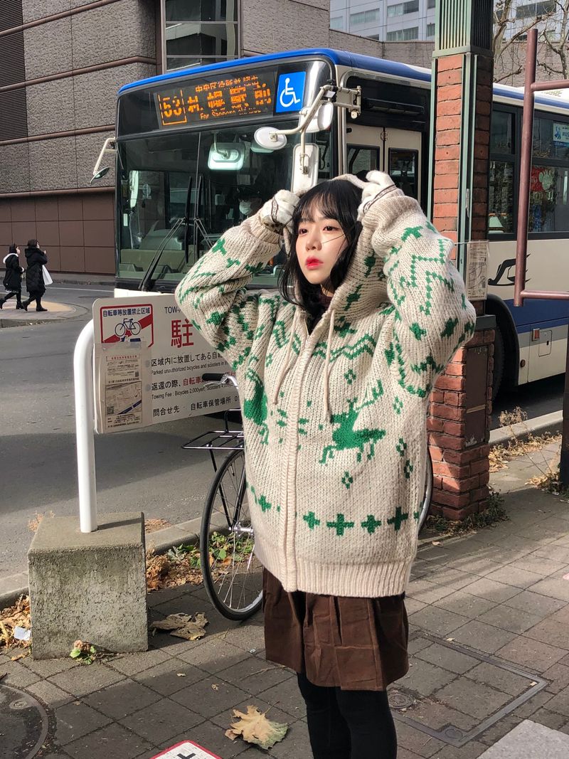 Deer zip-up