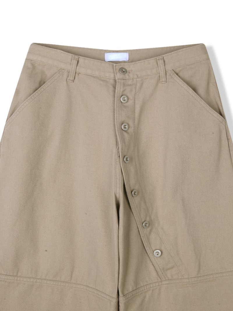 snap cover pants