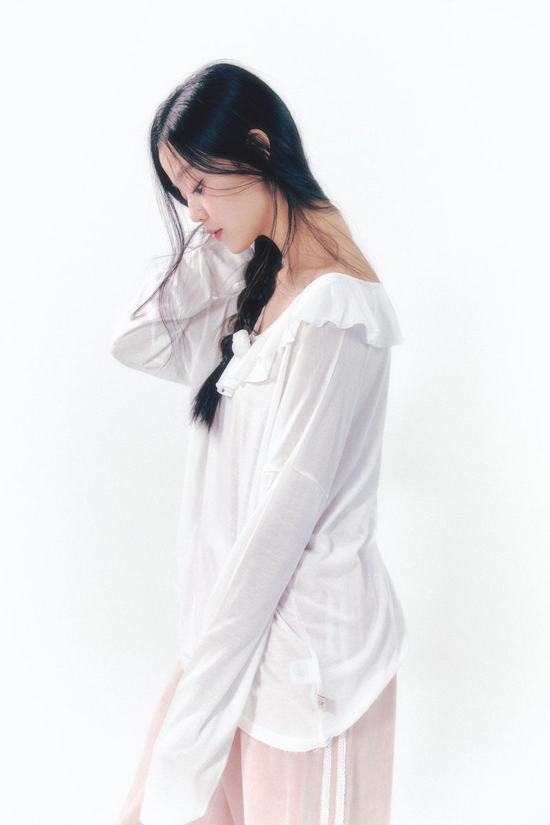 Rose Brooch Frill Long Sleeve White