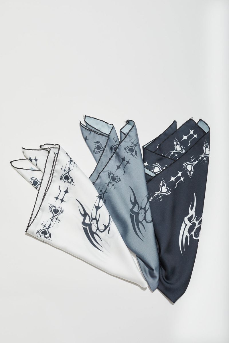 PATTERN SCARF