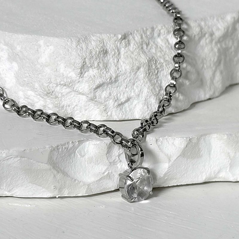 ss-ice line one necklace_dia