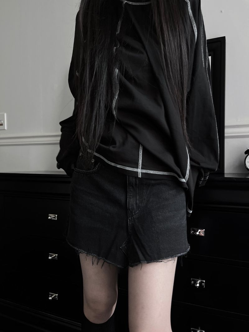 vintage like damage denim skirt